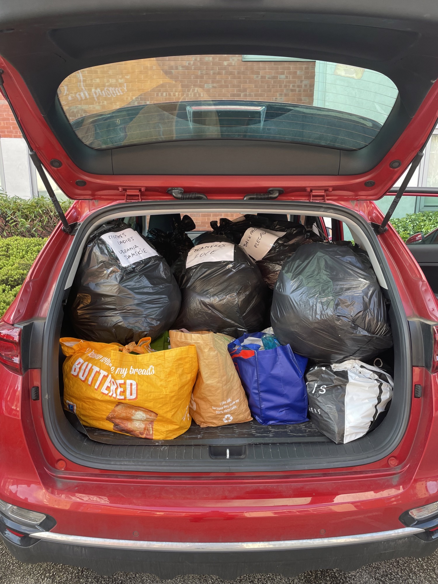 car loaded with donations for ukraine